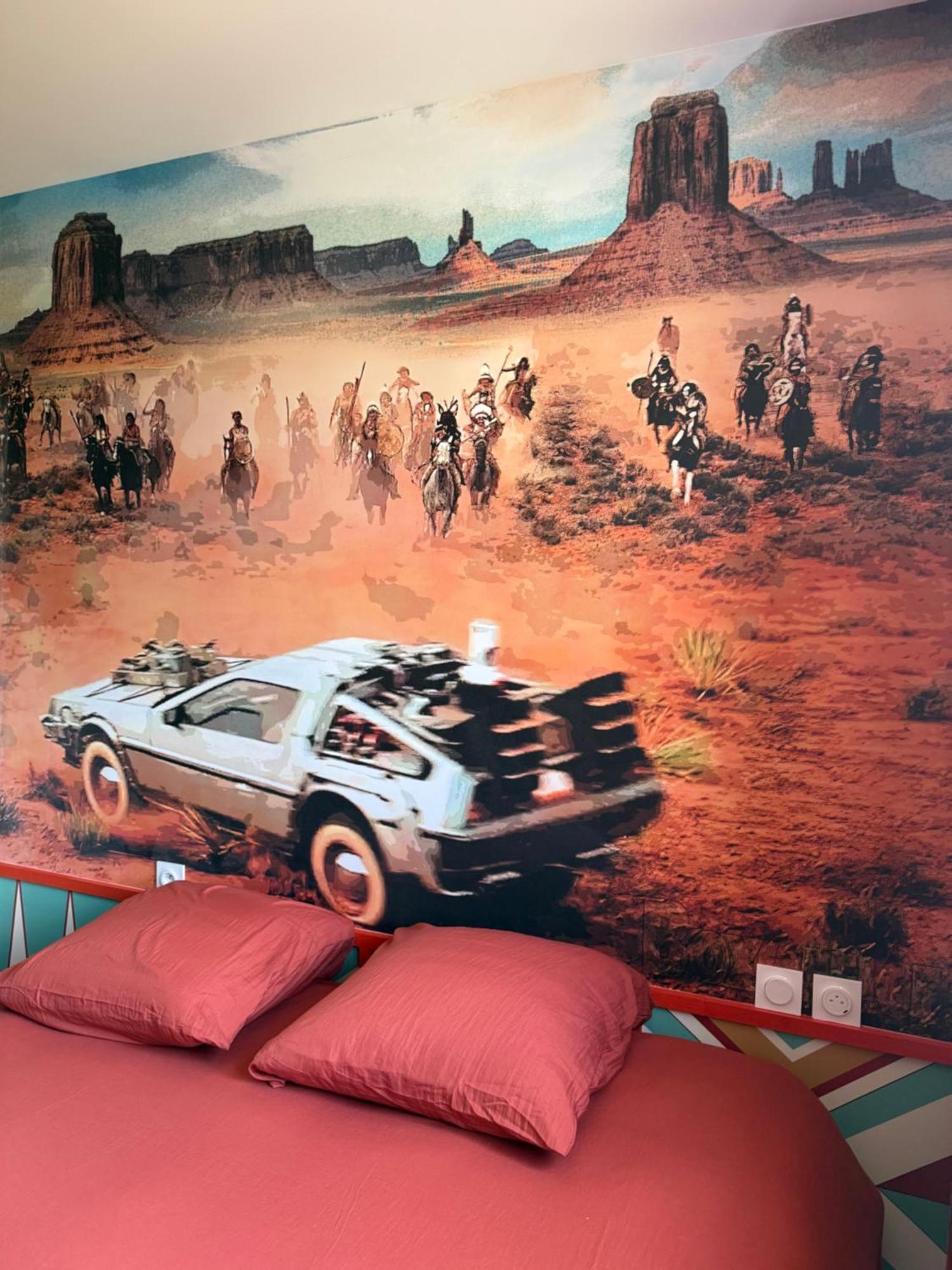 Capsule Retour Vers Le Futur موبيج المظهر الخارجي الصورة